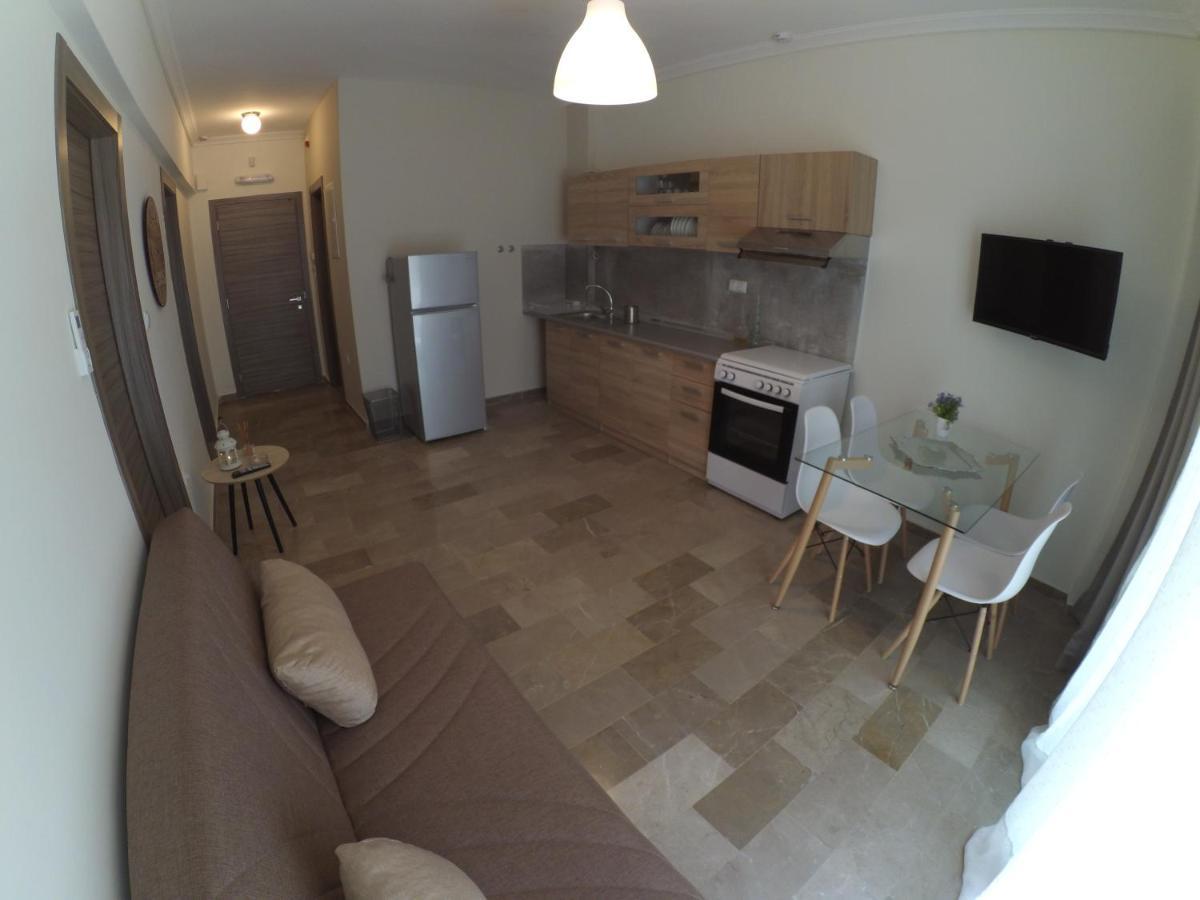 Chrysafenia & Leandros Downtown Apartment Kavála Luaran gambar