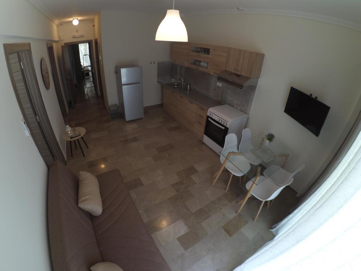 Chrysafenia & Leandros Downtown Apartment Kavála Luaran gambar